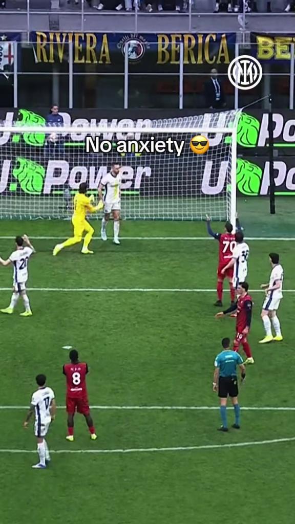 索默直呼專業(yè)，德弗里這次頭球解圍堪比一粒進球