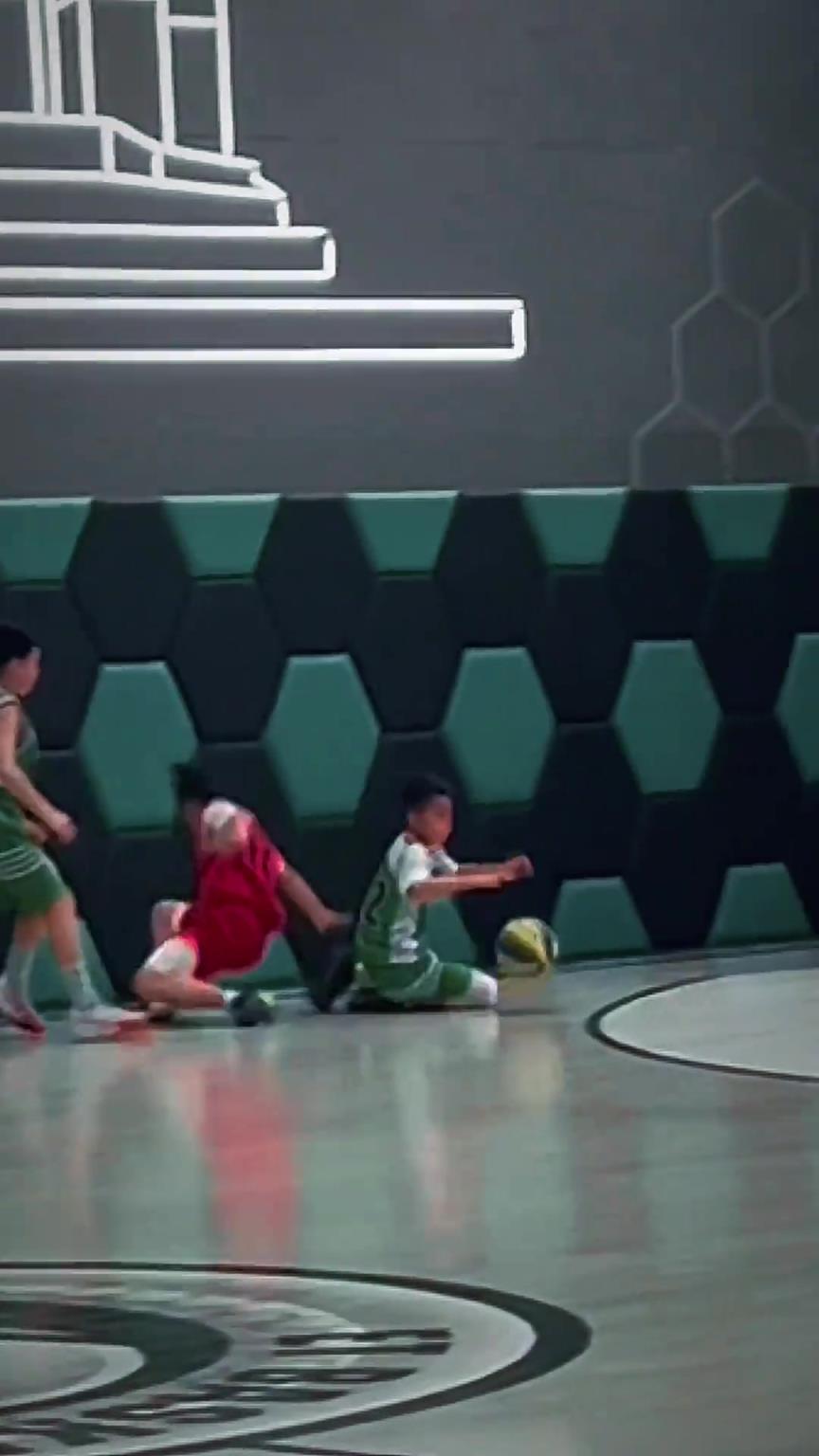 有一種默契叫做從小一起長(zhǎng)大！